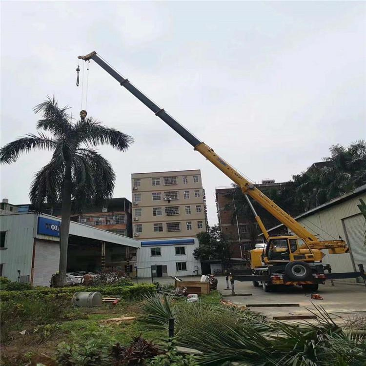 麻章12吨吊车出租一天的收费标准是什么