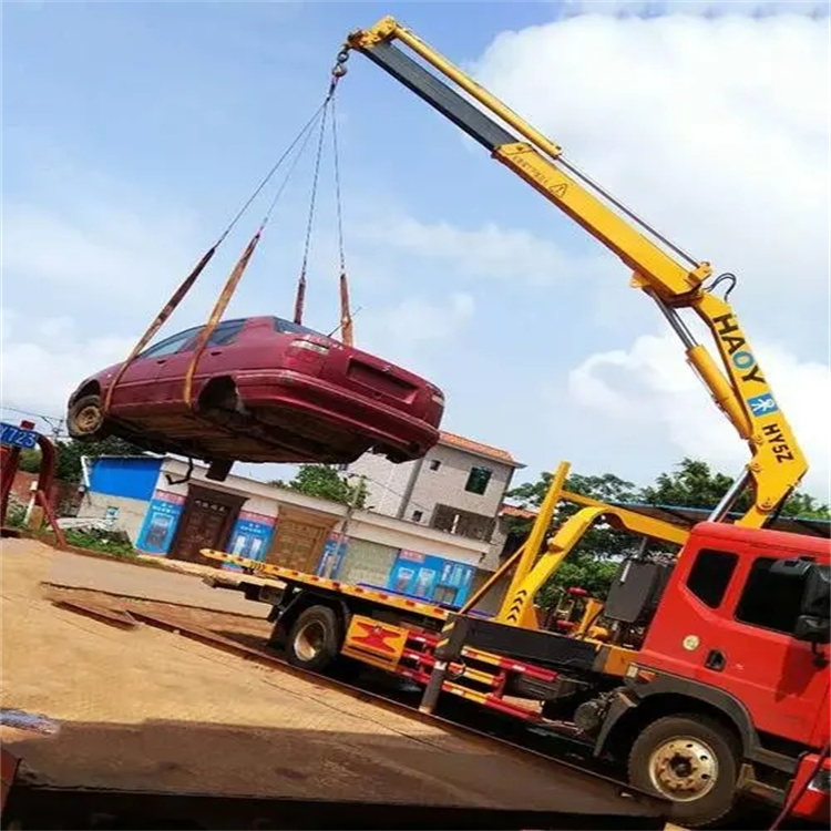 麻章吊车救援小汽车怎么吊