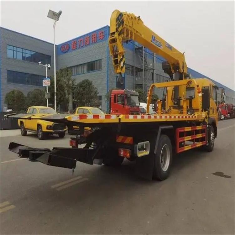 麻章附近小随车吊出租电话，轻松解决搬运烦恼